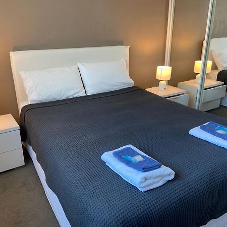 Surfers Beach Resort One Gold Coast Dış mekan fotoğraf